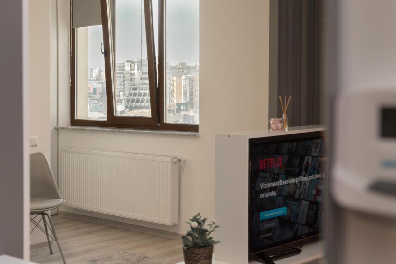The Chic Minimalist - Apartment Iasi Ngoại thất bức ảnh
